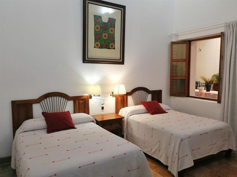 Hotel Aitana Oaxaca Bagian luar foto