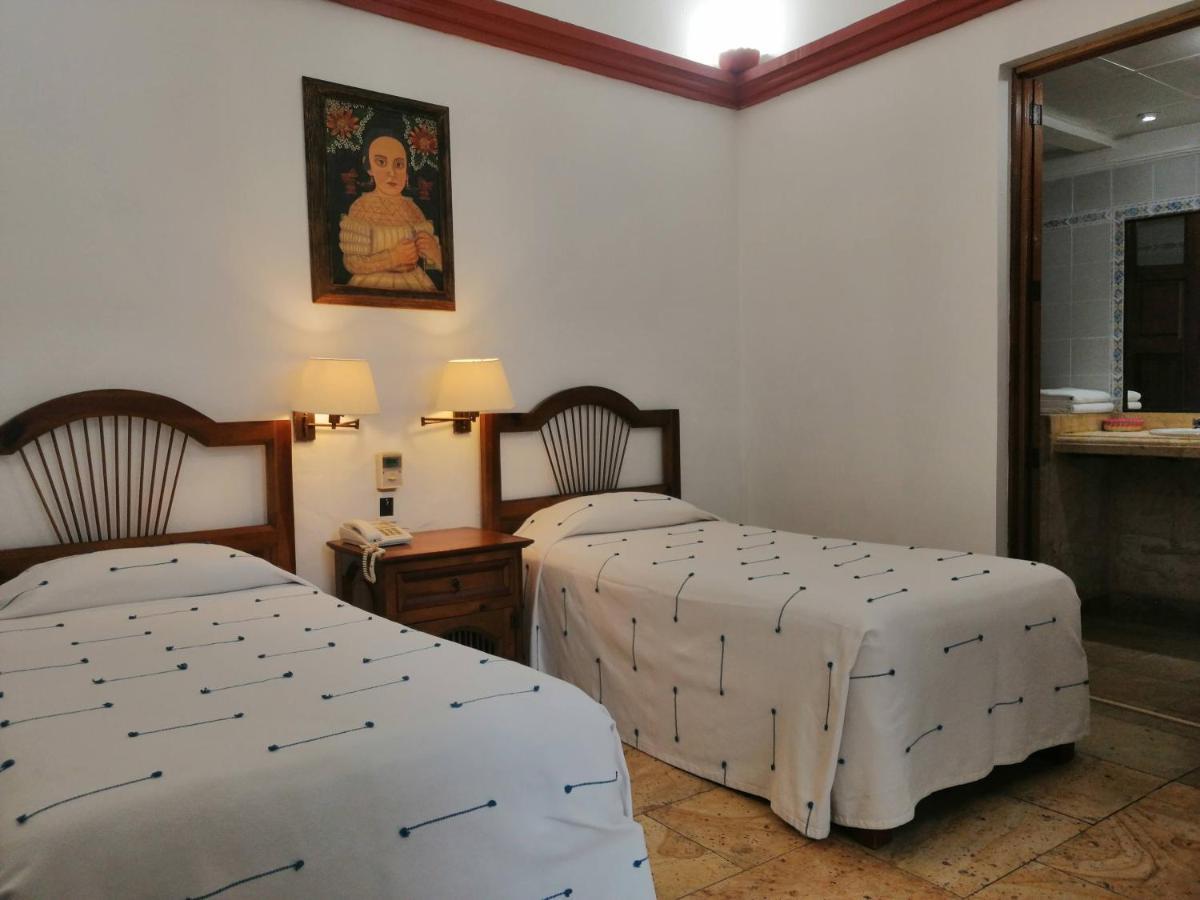 Hotel Aitana Oaxaca Bagian luar foto
