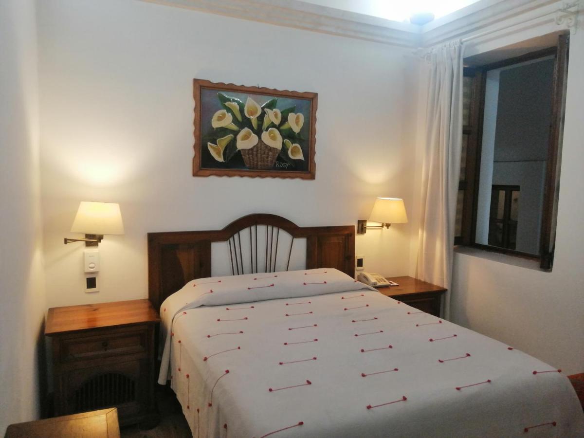 Hotel Aitana Oaxaca Bagian luar foto