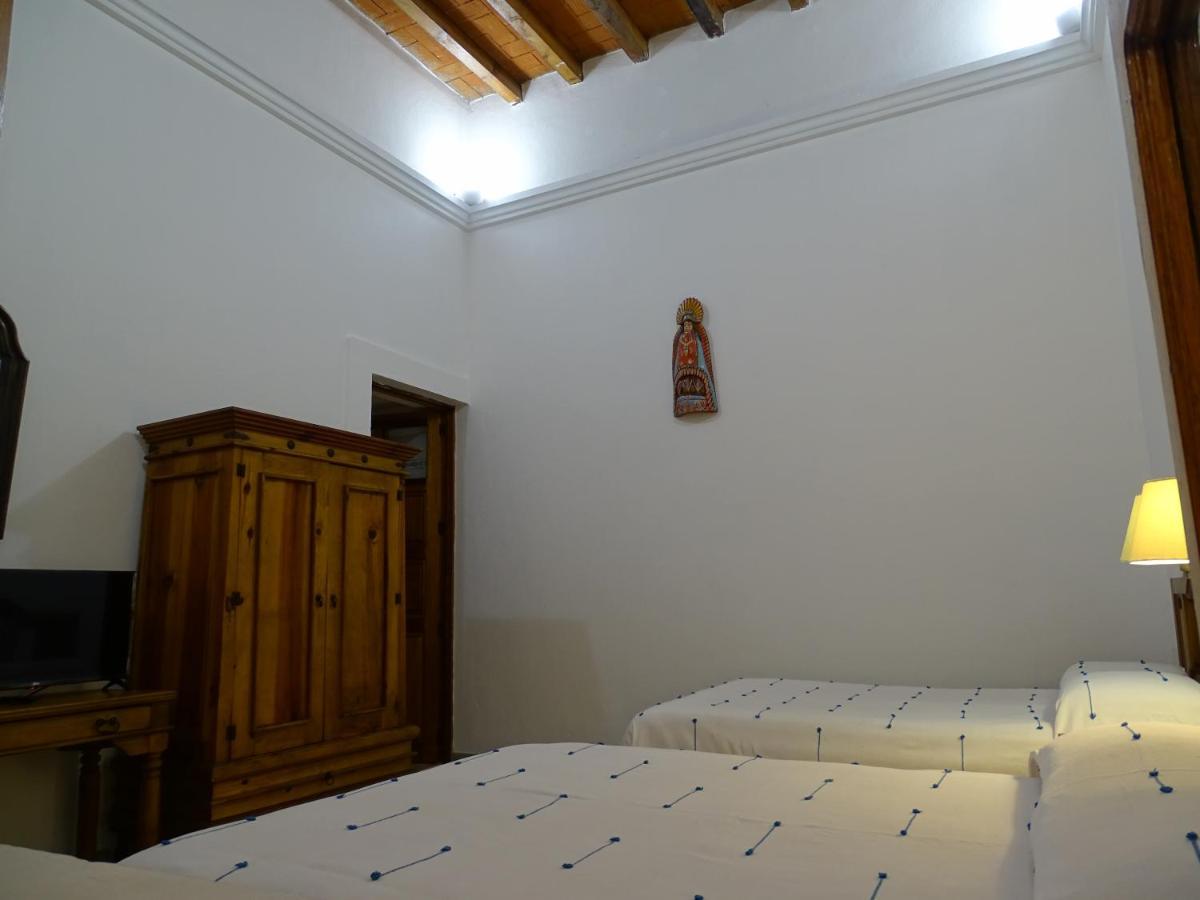 Hotel Aitana Oaxaca Bagian luar foto