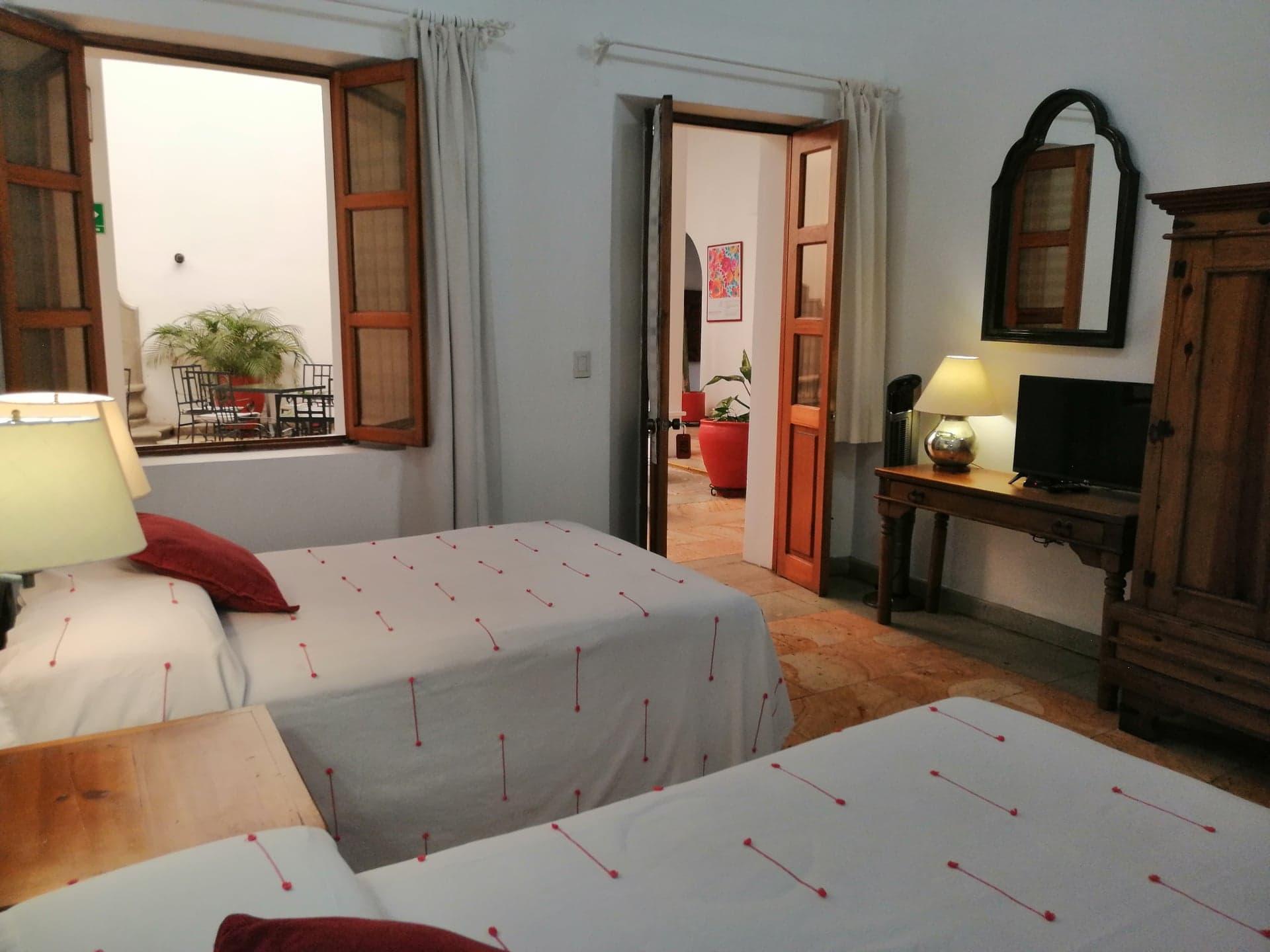 Hotel Aitana Oaxaca Bagian luar foto